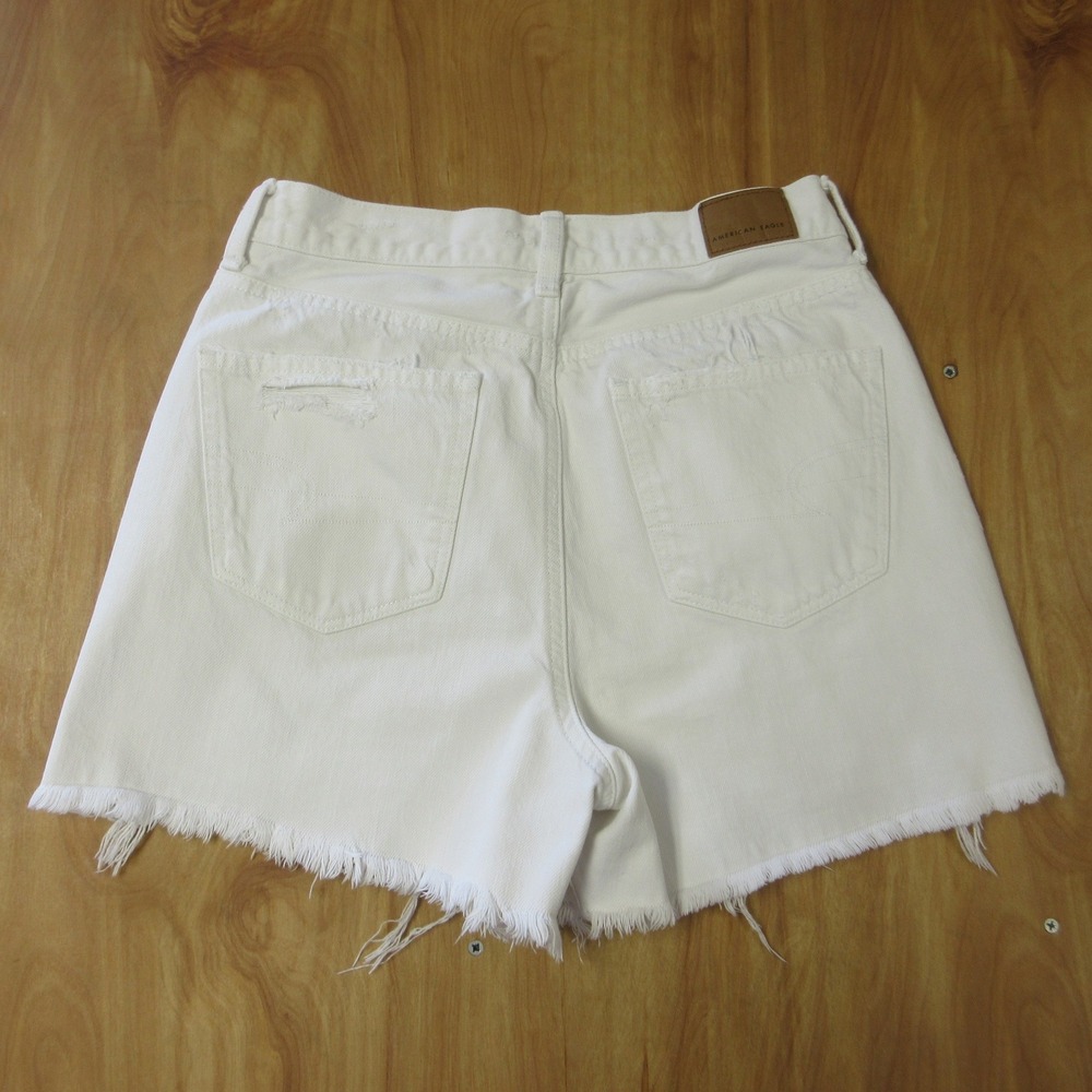 AMERICAN EAGLE Highest Rise‎ Mom Short White Denim Shorts Sz 6 Ripped Jean Jorts
